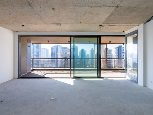 Apartamento com 195m² 4 quartos e 6 banheiros, à venda, no bairro Jardim das Acácias em São Paulo