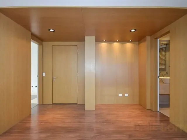 Apartamento 4 quartos e 3 banheiros, à venda, no bairro Batel em Curitiba