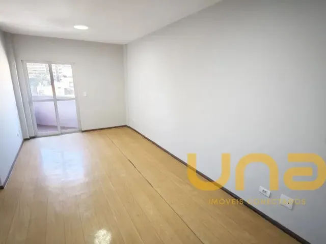 Apartamento 1 quarto e 1 banheiro, para alugar, no bairro CENTRO em Curitiba