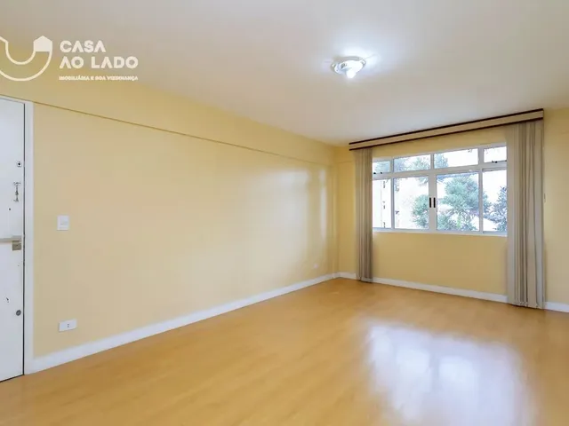 Apartamento 3 quartos e 2 banheiros, para alugar, no bairro Juvevê em Curitiba