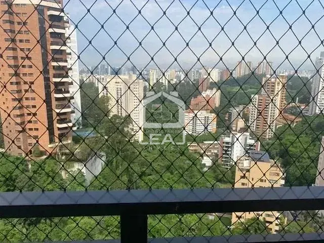 Apartamento 3 quartos e 3 banheiros, à venda, no bairro Vila Andrade em São Paulo