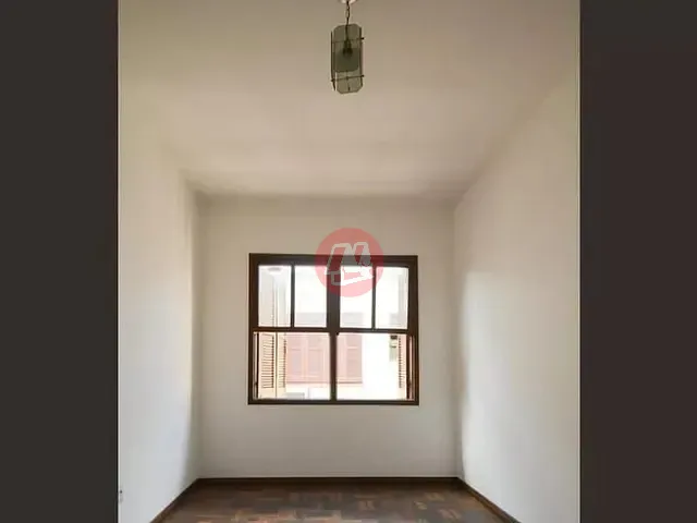 Apartamento com 88m² 3 quartos e 1 banheiro, à venda, no bairro Jardim Botânico em Porto Alegre