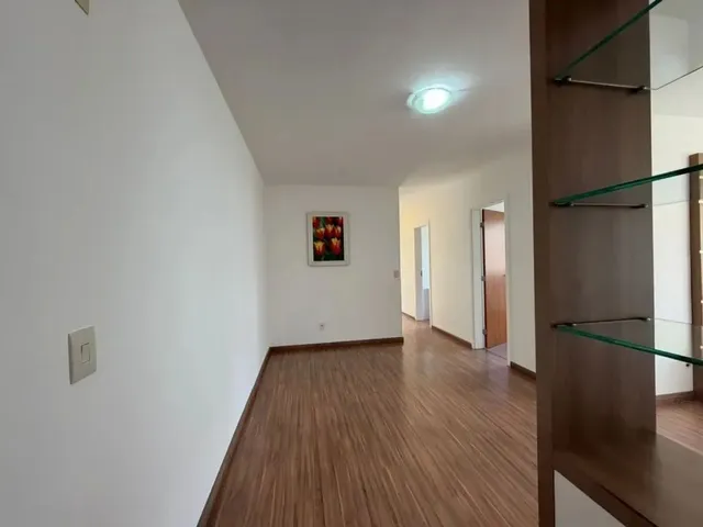 Apartamento 3 quartos e 1 banheiro, para alugar, no bairro Campo Comprido em Curitiba