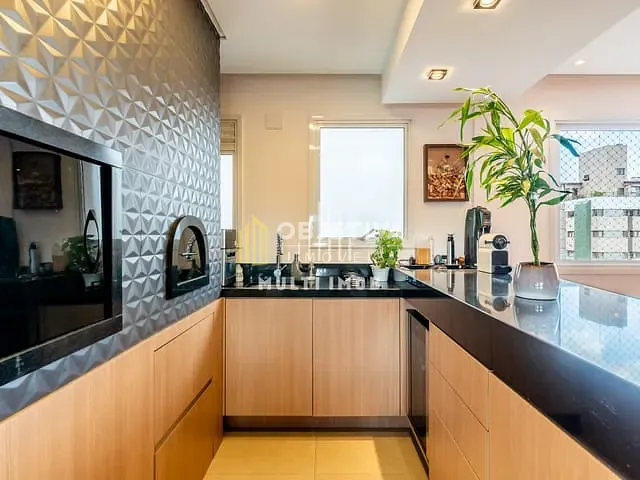 Apartamento com 130m² 2 quartos e 3 banheiros, à venda, no bairro Santa Cecília em Porto Alegre