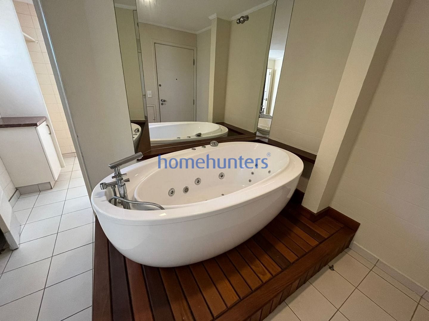Apartamento à venda e aluguel com 3 quartos, 156m² - Foto 17
