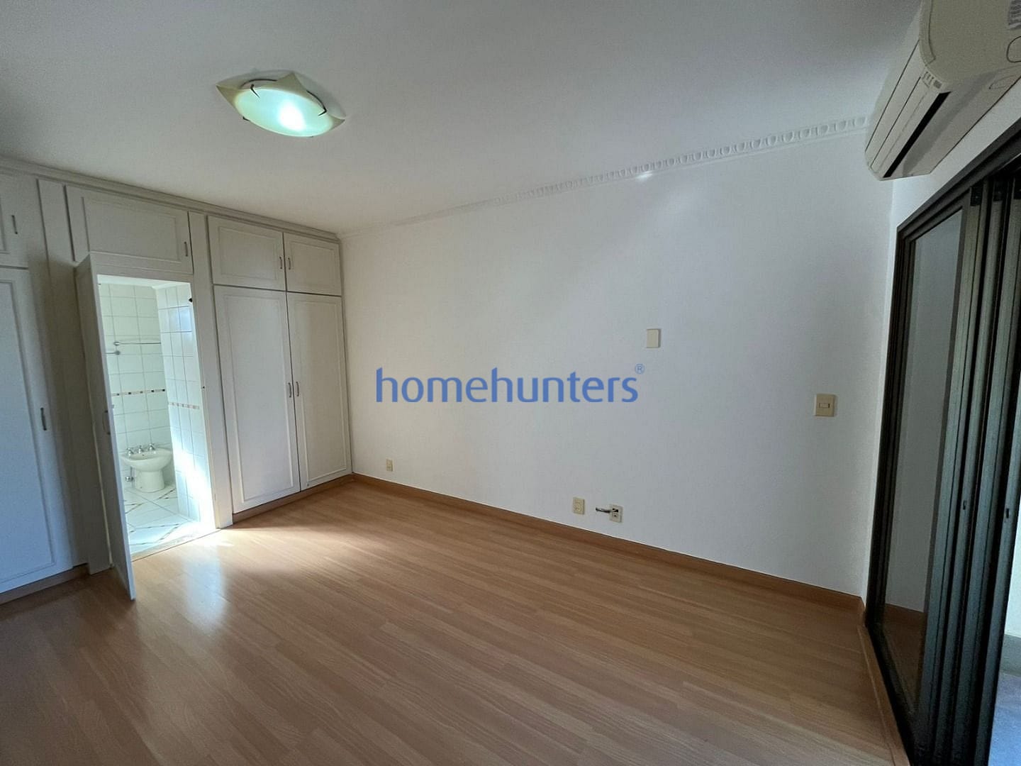 Apartamento à venda e aluguel com 3 quartos, 156m² - Foto 13