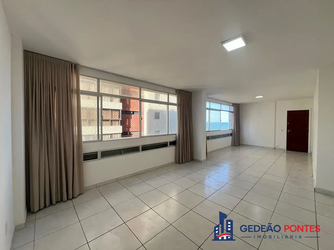 Apartamento, 3 quartos, 170 m² - Foto 1