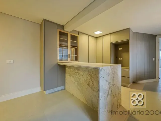 Apartamento 3 quartos e 1 banheiro, à venda, no bairro Alto Da Gloria em Curitiba