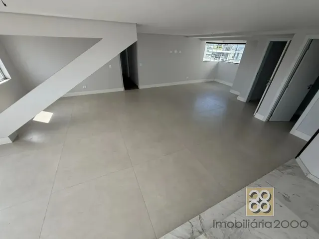 Apartamento 3 quartos e 1 banheiro, à venda, no bairro Alto Da Gloria em Curitiba