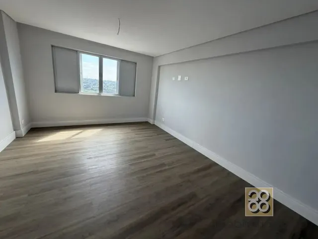 Apartamento 3 quartos e 1 banheiro, à venda, no bairro Alto Da Gloria em Curitiba