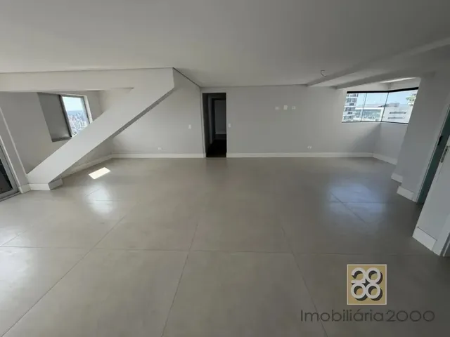 Apartamento 3 quartos e 1 banheiro, à venda, no bairro Alto Da Gloria em Curitiba