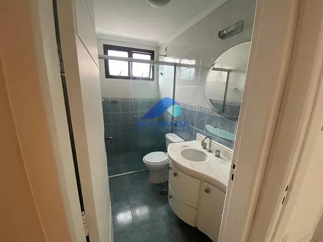 Apartamento 3 quartos e 1 banheiro, à venda ou para alugar, no bairro Jardim Aquarius em São José dos Campos