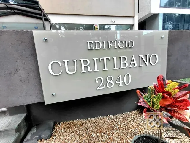 Apartamento 3 quartos e 1 banheiro, à venda, no bairro Água Verde em Curitiba