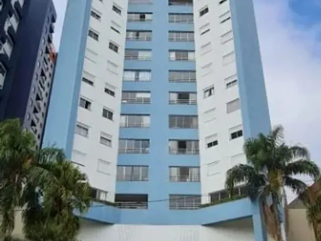 Apartamento 3 quartos e 2 banheiros, à venda, no bairro Cristo Rei em Curitiba
