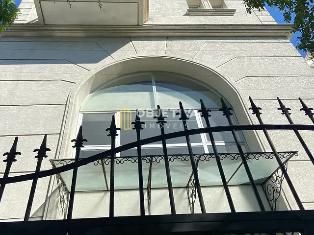Apartamento com 127m² 1 quarto e 2 banheiros, à venda, no bairro Moinhos de Vento em Porto Alegre