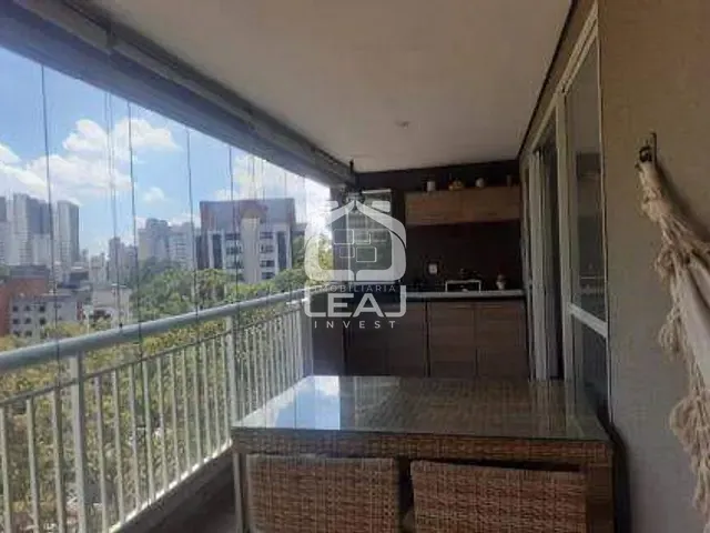 Apartamento com 220m² 3 quartos e 4 banheiros, à venda, no bairro Vila Andrade em São Paulo