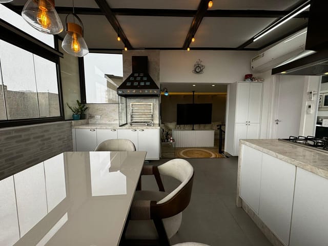 Apartamento com 190m² 2 quartos e 3 banheiros, à venda, no bairro Chácara Inglesa em São Paulo