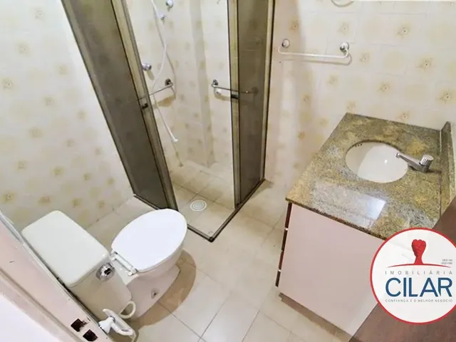Apartamento 2 quartos e 1 banheiro, para alugar, no bairro Cabral em Curitiba