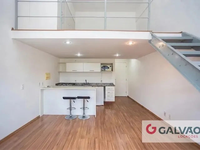 Apartamento 1 quarto e 1 banheiro, para alugar, no bairro Centro Cívico em Curitiba