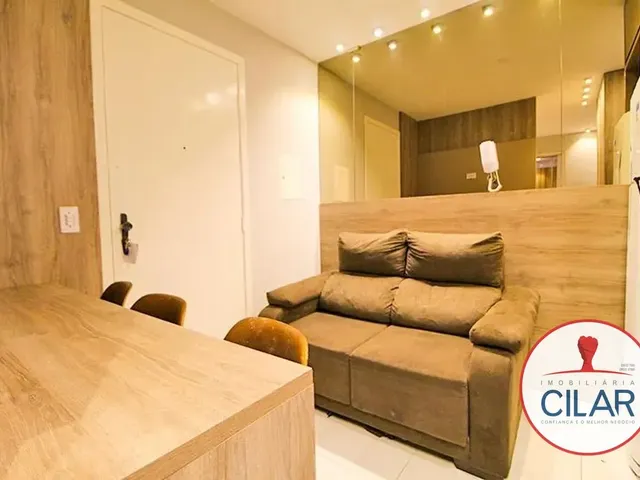 Apartamento 1 quarto e 1 banheiro, para alugar, no bairro Centro em Curitiba