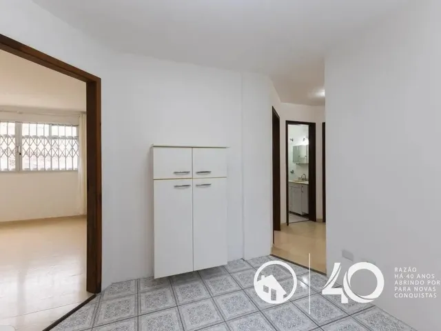 Apartamento 3 quartos e 1 banheiro, para alugar, no bairro São Francisco em Curitiba