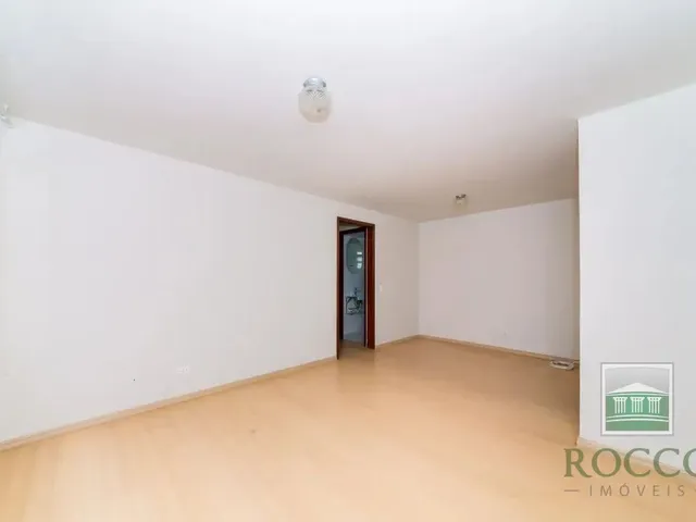 Apartamento 3 quartos e 2 banheiros, para alugar, no bairro Bacacheri em Curitiba