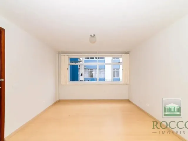 Apartamento 3 quartos e 2 banheiros, para alugar, no bairro Bacacheri em Curitiba
