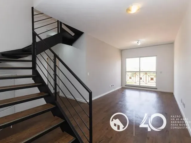 Apartamento para alugar, no bairro Cristo Rei em Curitiba