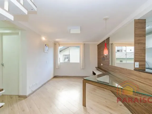 Apartamento 2 quartos e 3 banheiros, à venda, no bairro Cabral em Curitiba