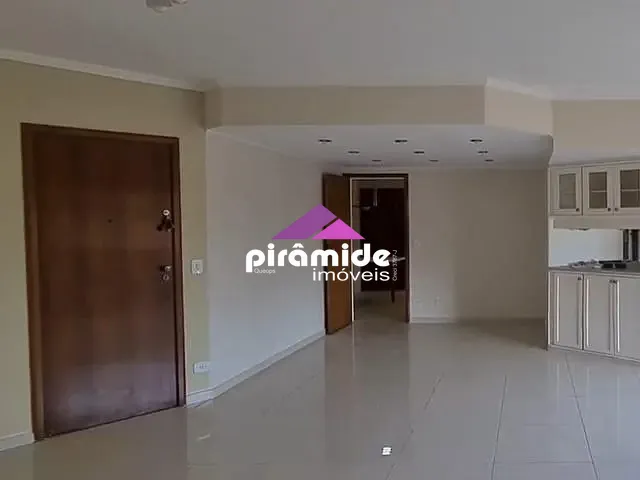 Apartamento com 170m² 5 quartos e 2 banheiros, à venda, no bairro Centro em São José dos Campos