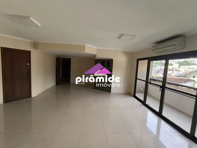 Apartamento com 170m² 5 quartos e 2 banheiros, à venda ou para alugar, no bairro Centro em São José dos Campos