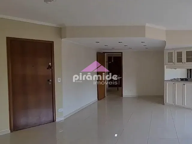 Apartamento com 170m² 5 quartos e 2 banheiros, à venda, no bairro Centro em São José dos Campos