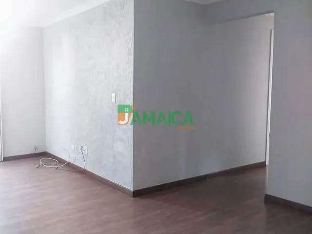 Apartamento 2 quartos e 1 banheiro, para alugar, no bairro Vargem Grande em Pinhais