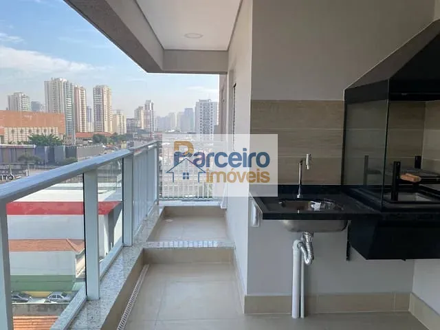 Apartamento 2 quartos e 2 banheiros, à venda, no bairro Vila Azevedo em São Paulo