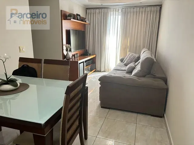 Apartamento 3 quartos e 2 banheiros, à venda, no bairro Vila Esperança em São Paulo