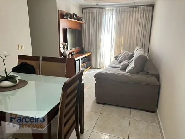 Apartamento 3 quartos e 2 banheiros, à venda, no bairro Vila Esperança em São Paulo