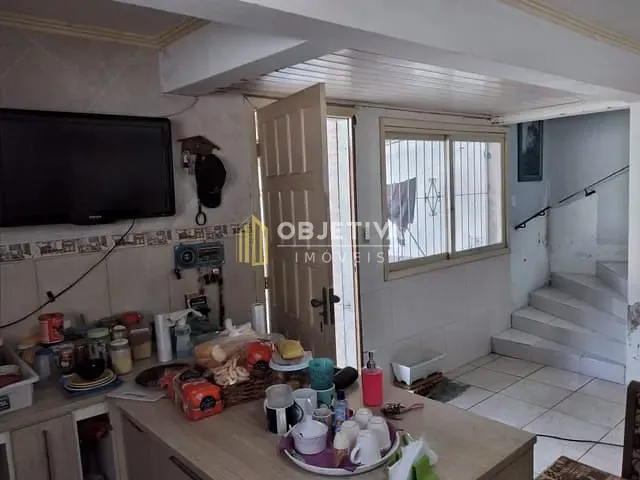Casa 3 quartos e 3 banheiros, à venda, no bairro Jardim Carvalho em Porto Alegre
