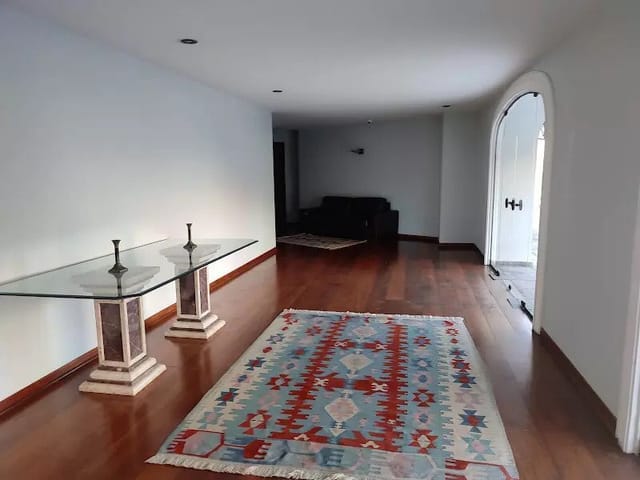 Apartamento com 242m² 4 quartos e 3 banheiros, à venda, no bairro Vila Andrade em São Paulo