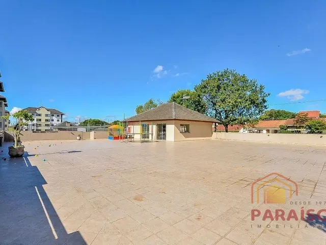 Apartamento 3 quartos e 2 banheiros, para alugar, no bairro Cajuru em Curitiba