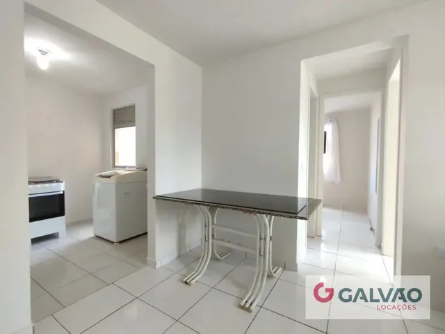 Apartamento 2 quartos e 1 banheiro, para alugar, no bairro Cachoeira em Curitiba