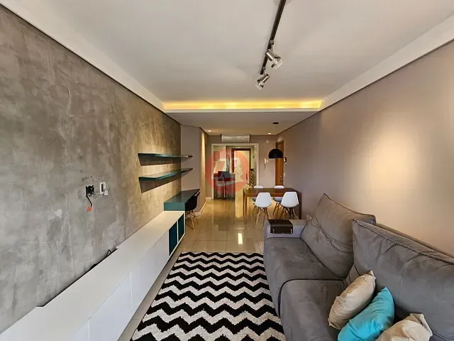 Apartamento 2 quartos e 2 banheiros, à venda, no bairro Jardim Botânico em Porto Alegre
