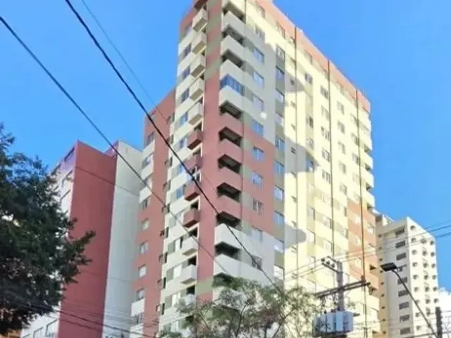 Apartamento 1 quarto e 1 banheiro, à venda, no bairro Centro em Curitiba
