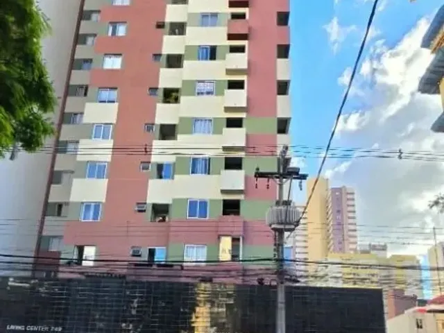 Apartamento 1 quarto e 1 banheiro, à venda, no bairro Centro em Curitiba