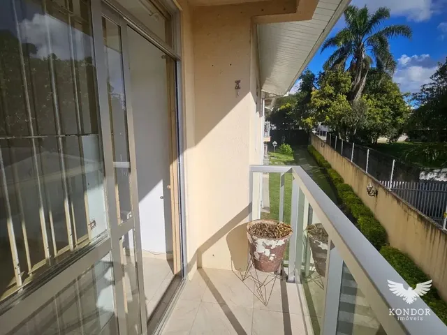 Apartamento 3 quartos e 3 banheiros, para alugar, no bairro Santa Felicidade em Curitiba