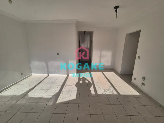 Apartamento 3 quartos e 2 banheiros, para alugar, no bairro Jardim Augusta em São José dos Campos