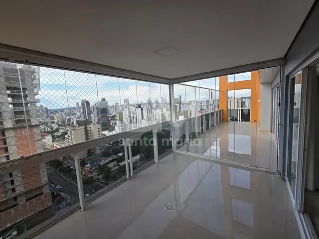Apartamento com 215m² 3 quartos e 4 banheiros, à venda, no bairro Centro em Chapecó