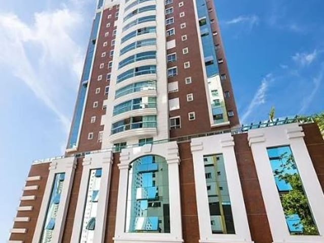 Apartamento com 324m² 3 quartos e 4 banheiros, à venda, no bairro Pioneiros em Balneário Camboriú