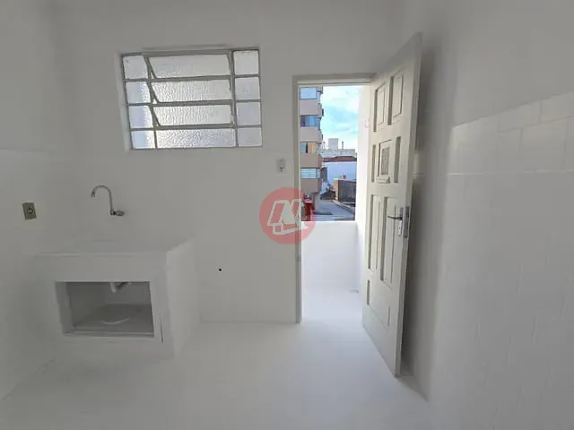 Apartamento com 50m² 1 quarto e 1 banheiro, para alugar, no bairro Rio Branco em Porto Alegre