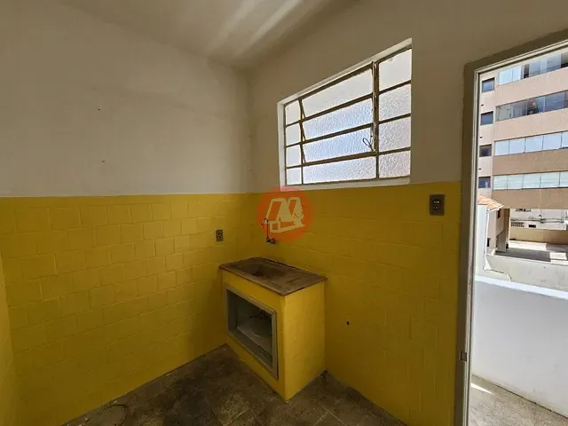 Apartamento com 50m² 1 quarto e 1 banheiro, para alugar, no bairro Rio Branco em Porto Alegre