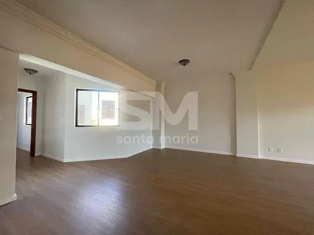 Apartamento 4 quartos e 2 banheiros, para alugar, no bairro Centro em Chapecó